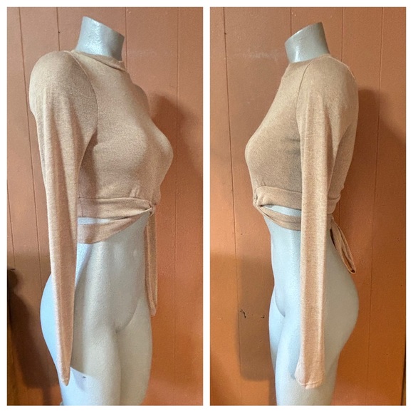 Le Lis Collection Tan Long Sleeve Crop Keyhole Back S - Picture 2 of 8
